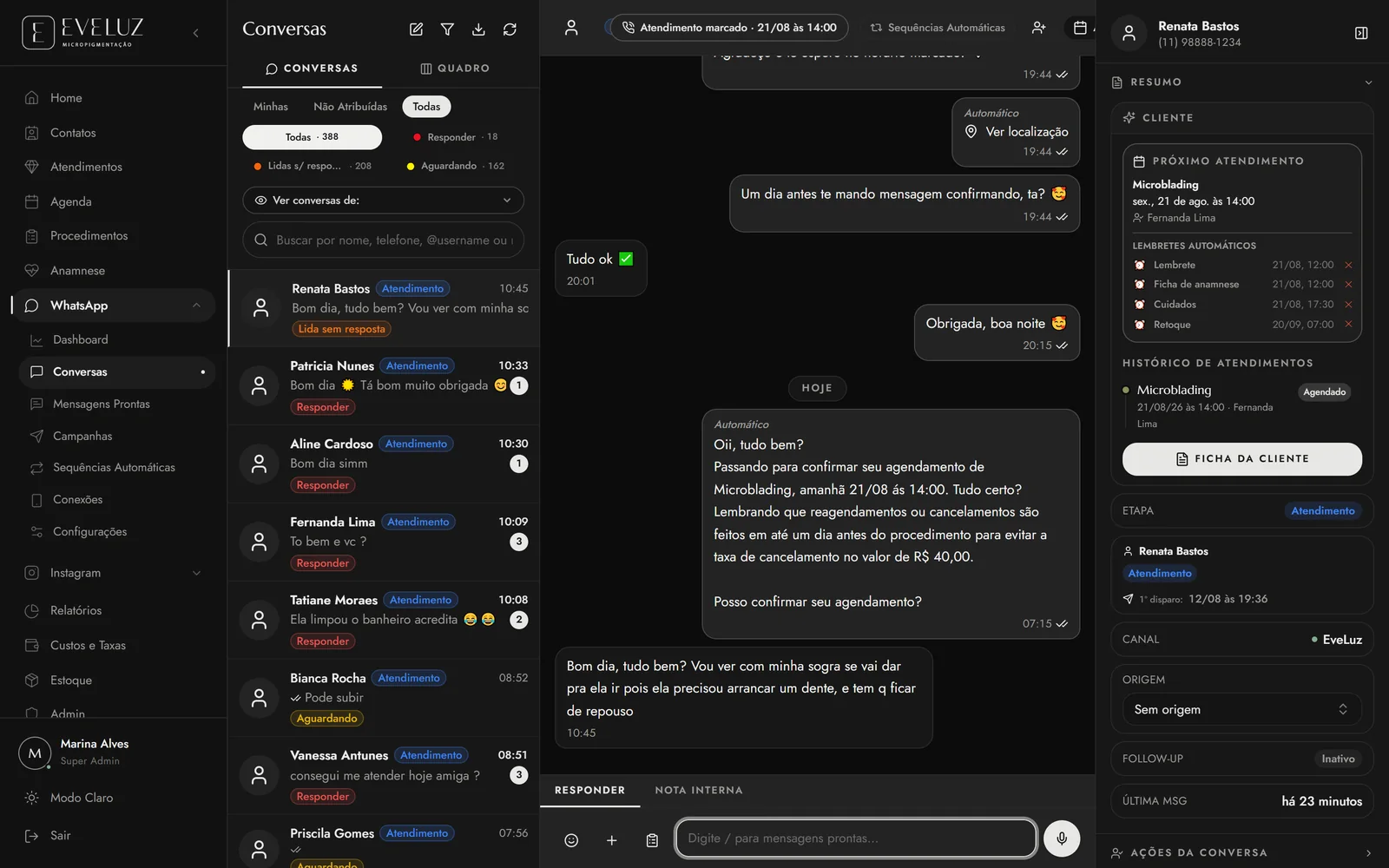 Conversa do WhatsApp aberta com a ficha da cliente ao lado